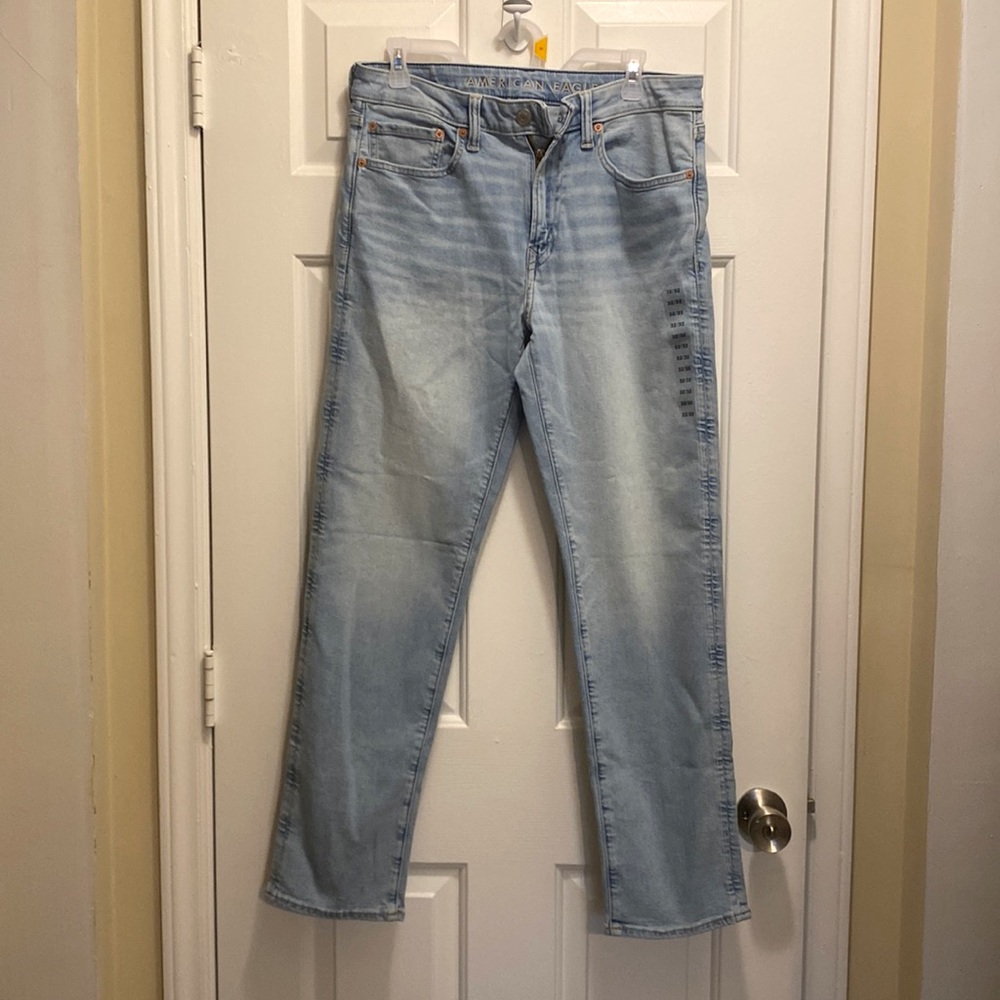 American Eagle Athletic Straight Jeans